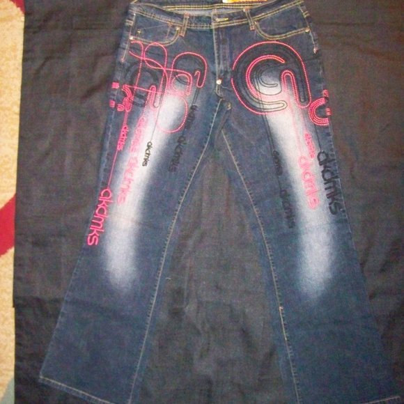 Akademiks Embroidered Embellished Flare Leg Jeans Size 13 - Picture 11 of 15